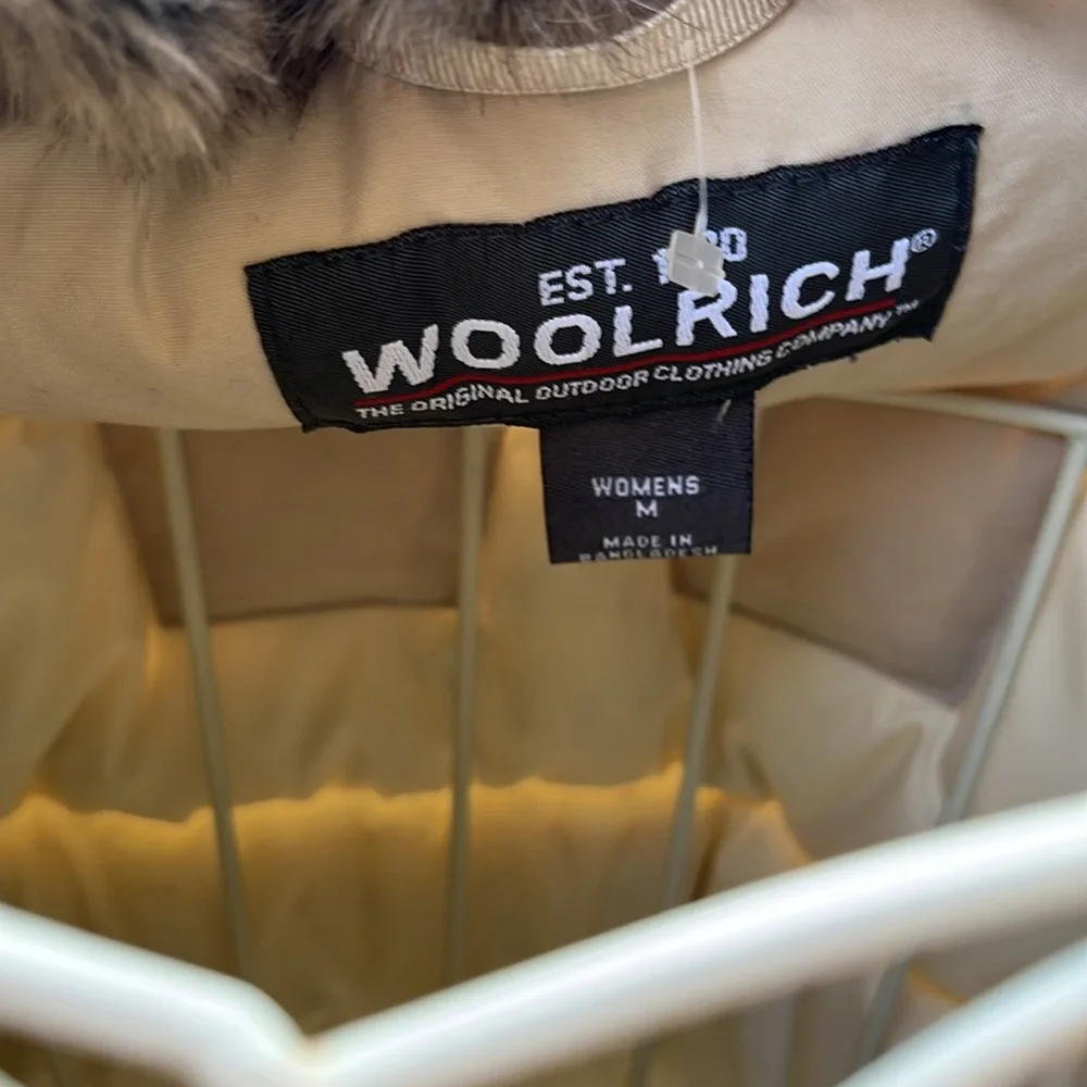 Woolrich duck down jacket, new tags size medium - Picture 7 of 12